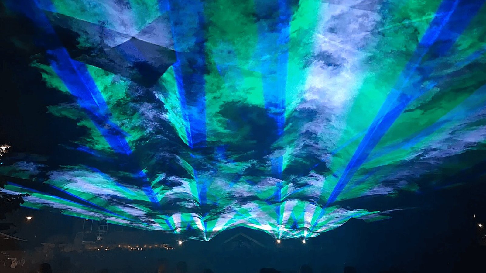 nebulaser-laser-show-belgie-nederland-buitenshow