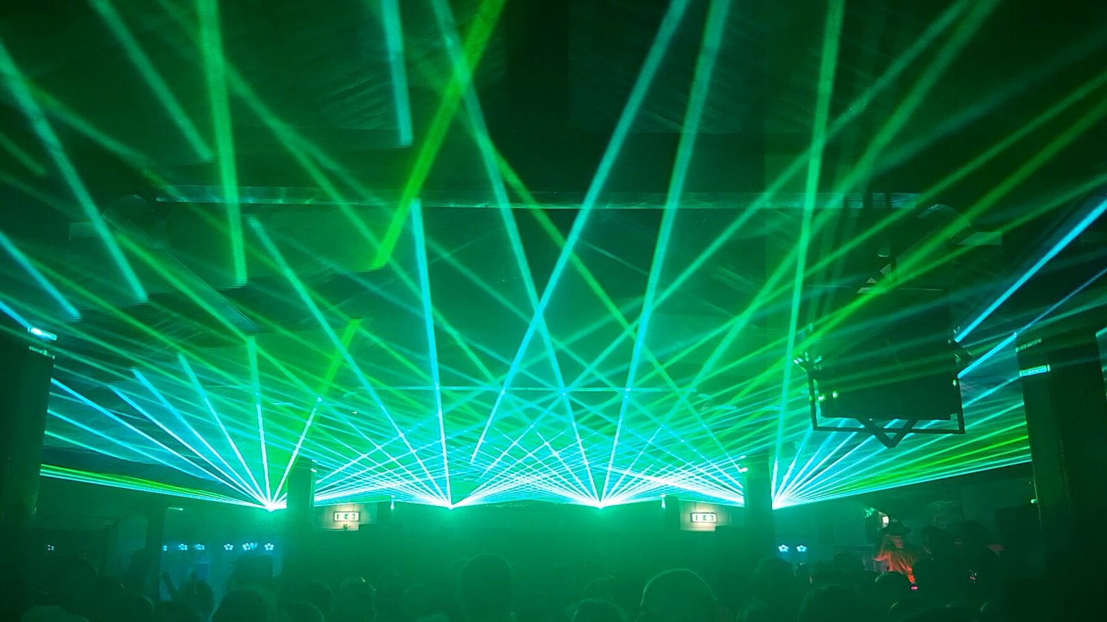 nebulaser-laser-show-belgie-nederland-sportevent